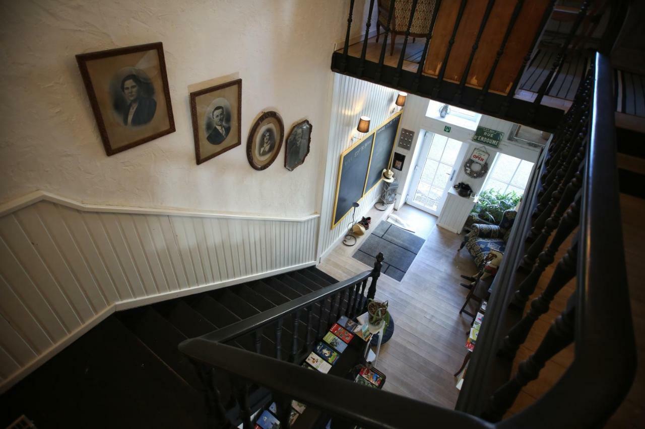 Barsy 34 Hotell Havelange Eksteriør bilde