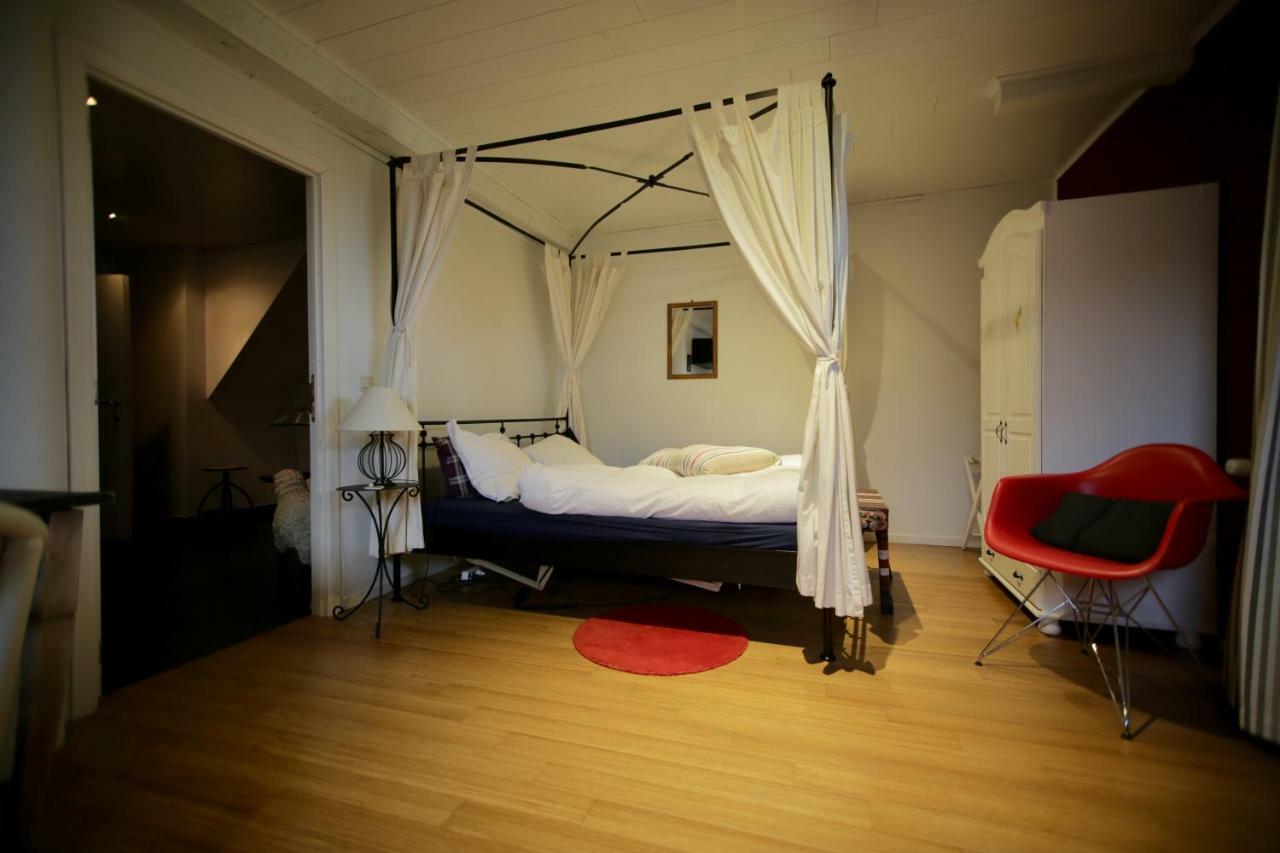Barsy 34 Hotell Havelange Eksteriør bilde