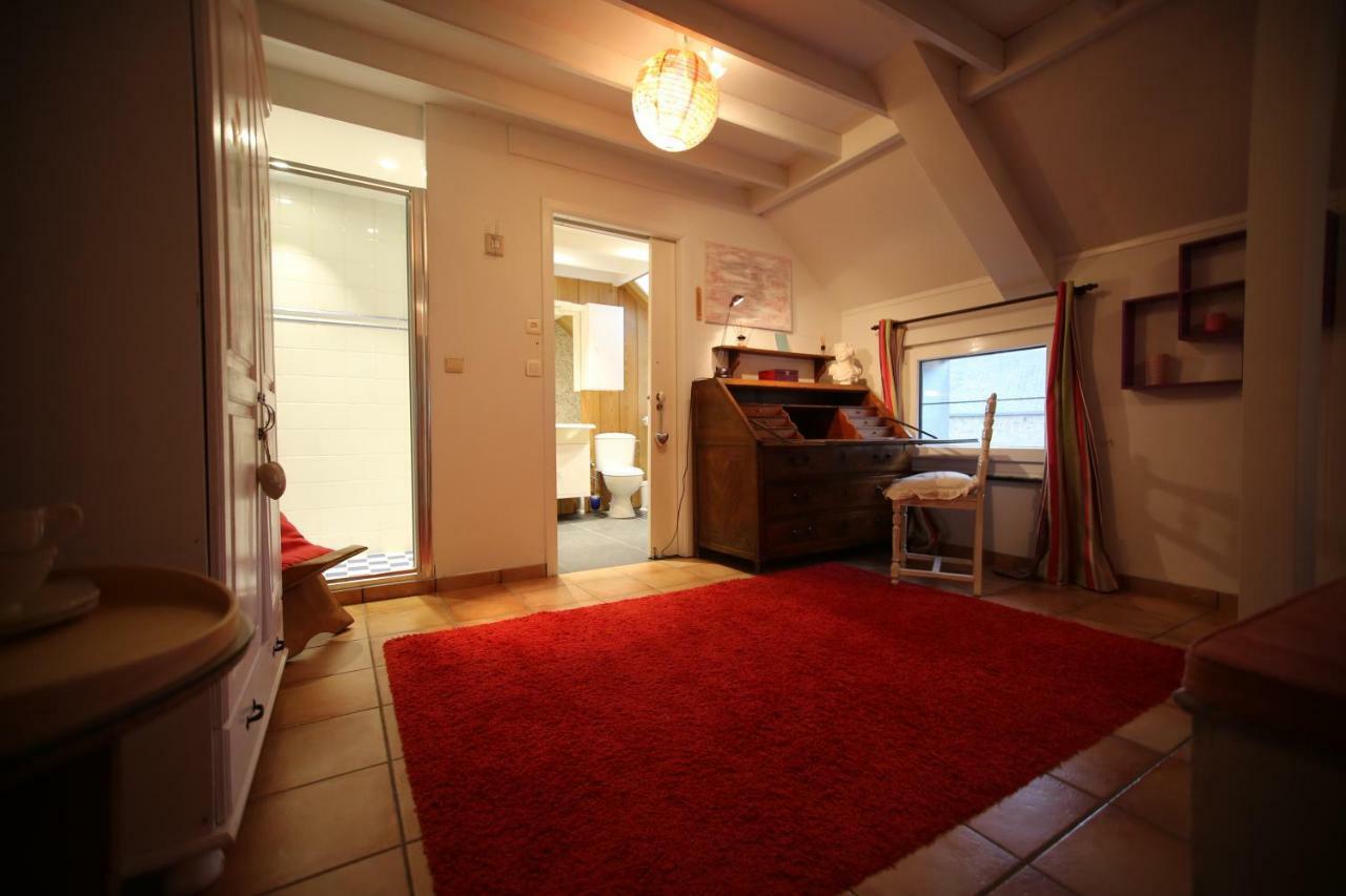 Barsy 34 Hotell Havelange Eksteriør bilde
